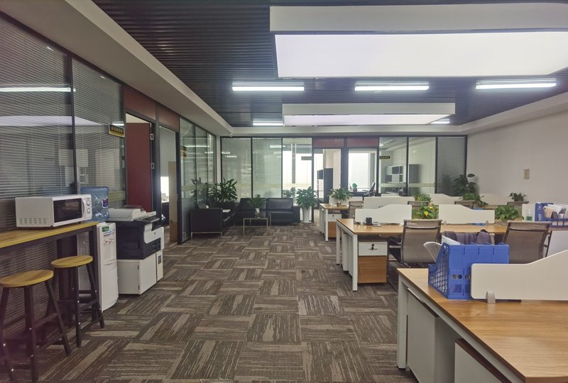 深圳市百盛达实业:行业风向标